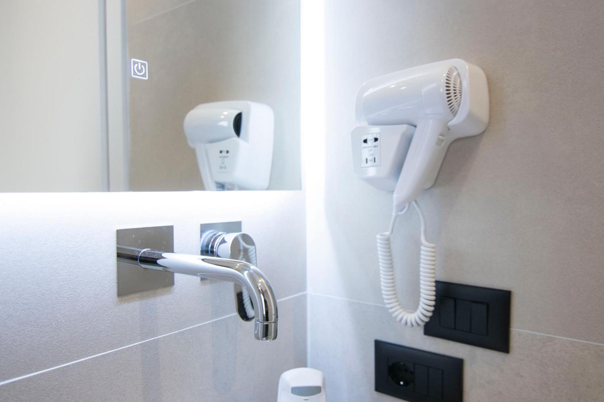 Mina Luxury Rooms Tirana Zewnętrze zdjęcie
