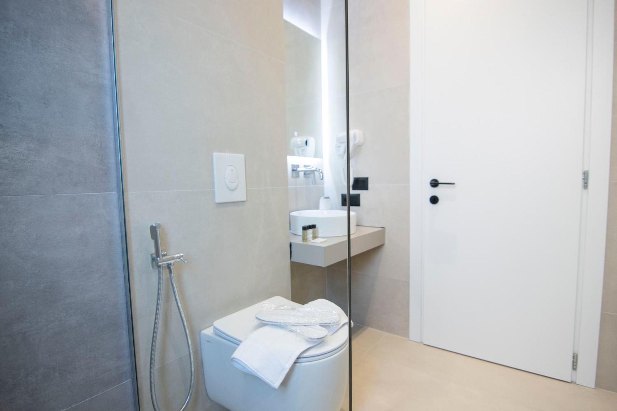 Mina Luxury Rooms Tirana Zewnętrze zdjęcie