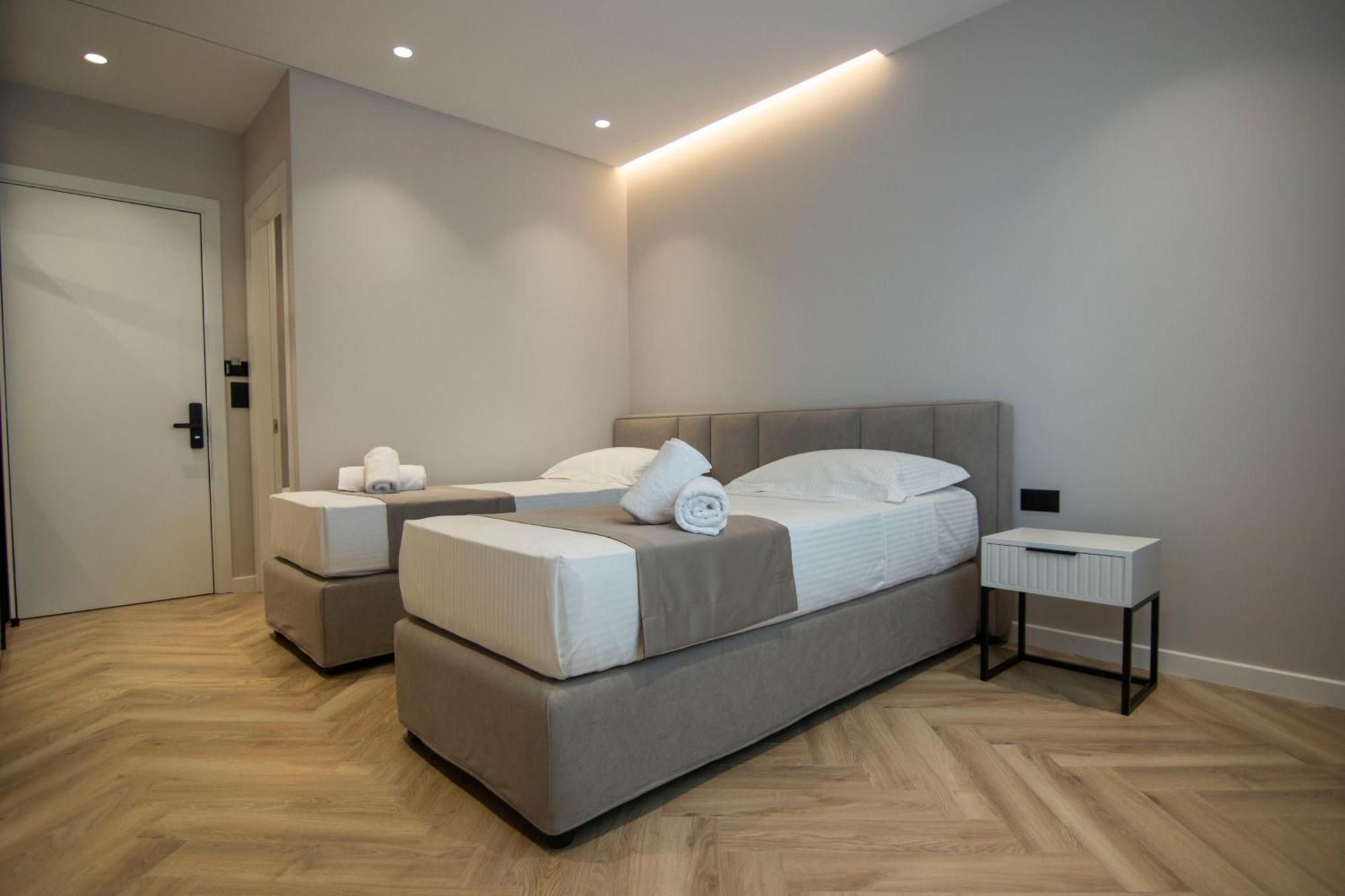 Mina Luxury Rooms Tirana Zewnętrze zdjęcie