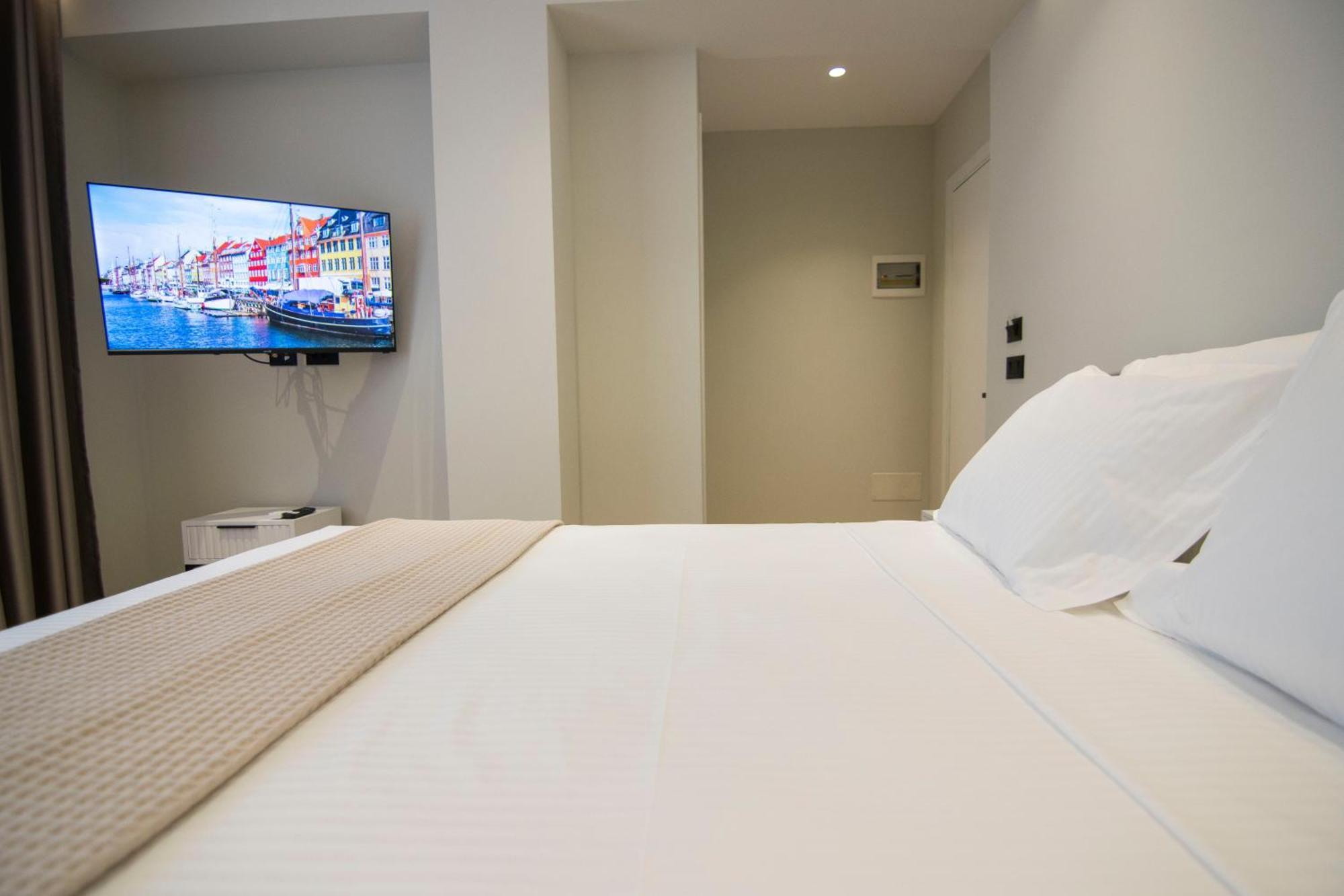 Mina Luxury Rooms Tirana Zewnętrze zdjęcie