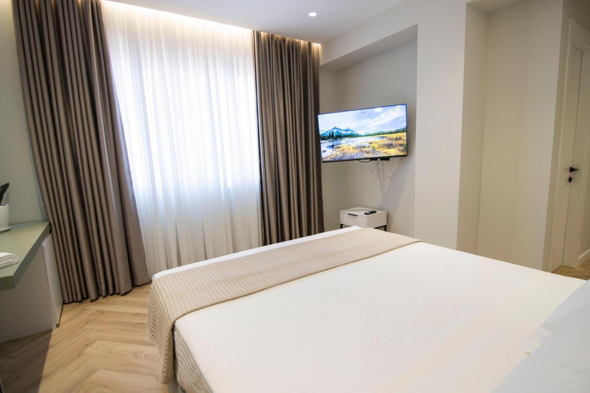 Mina Luxury Rooms Tirana Zewnętrze zdjęcie