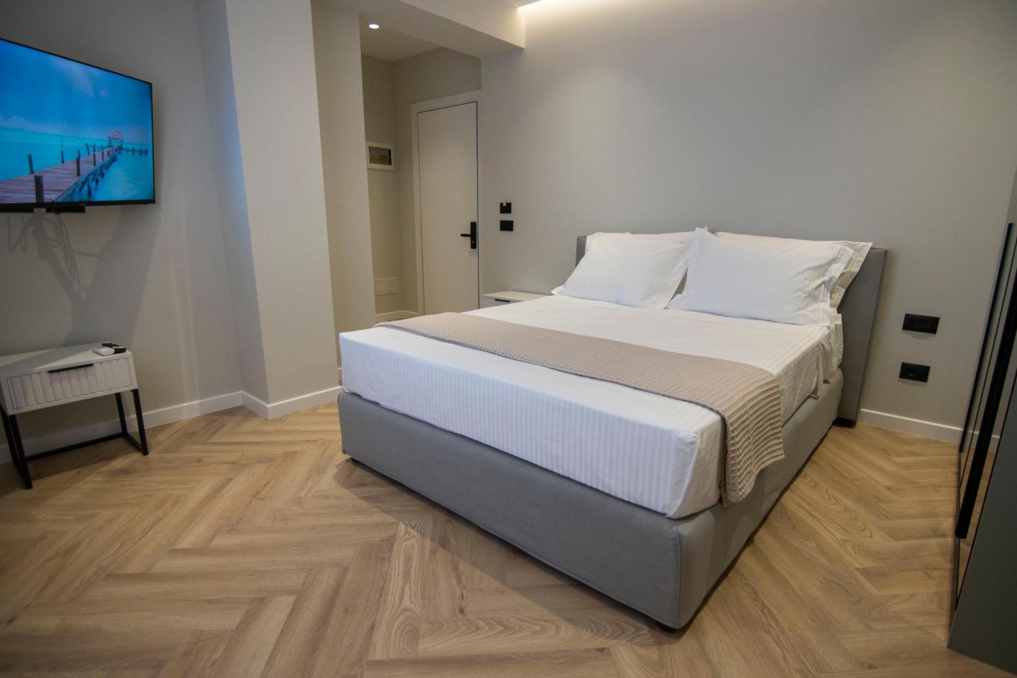 Mina Luxury Rooms Tirana Zewnętrze zdjęcie
