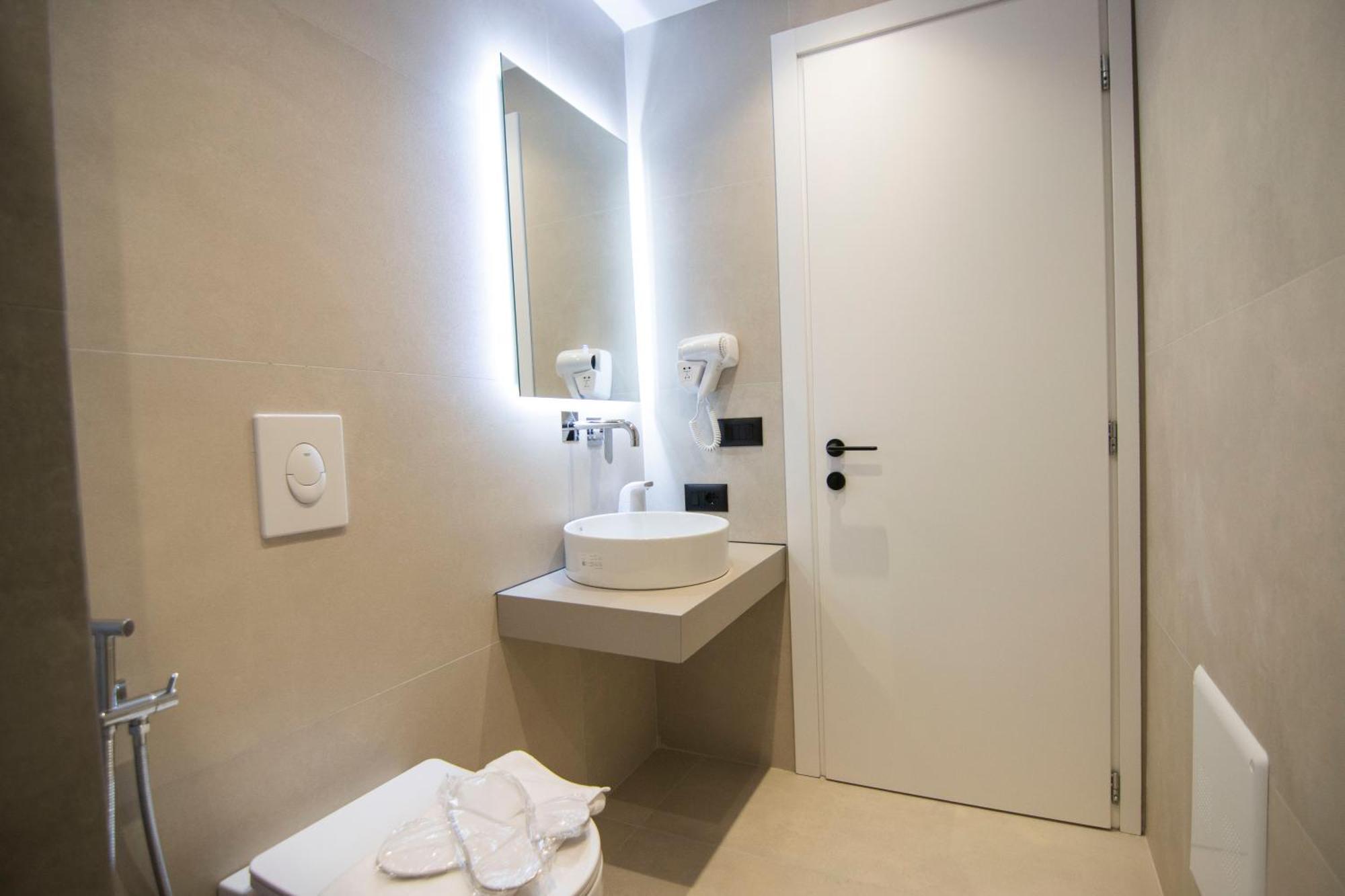 Mina Luxury Rooms Tirana Zewnętrze zdjęcie
