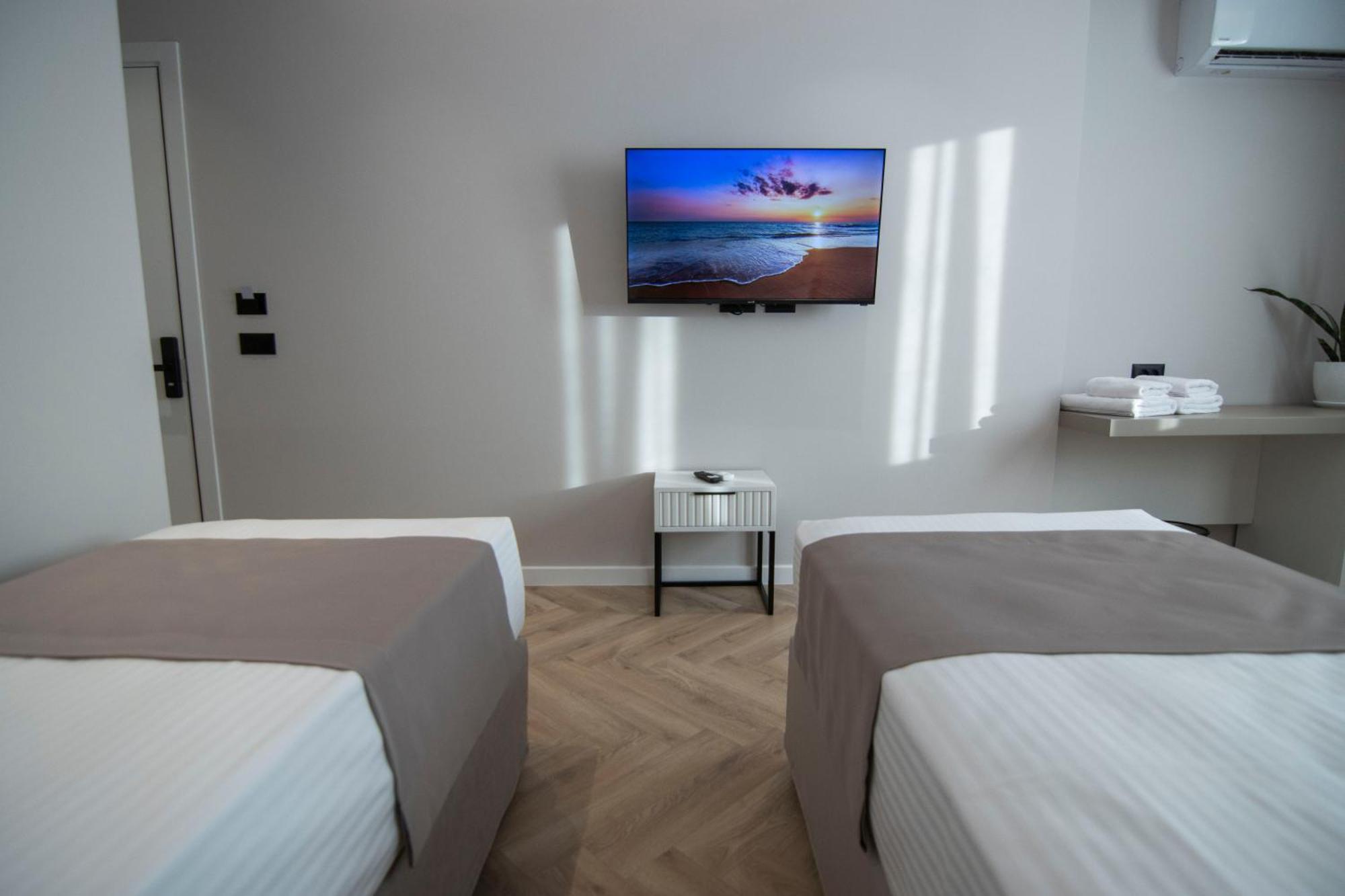 Mina Luxury Rooms Tirana Zewnętrze zdjęcie