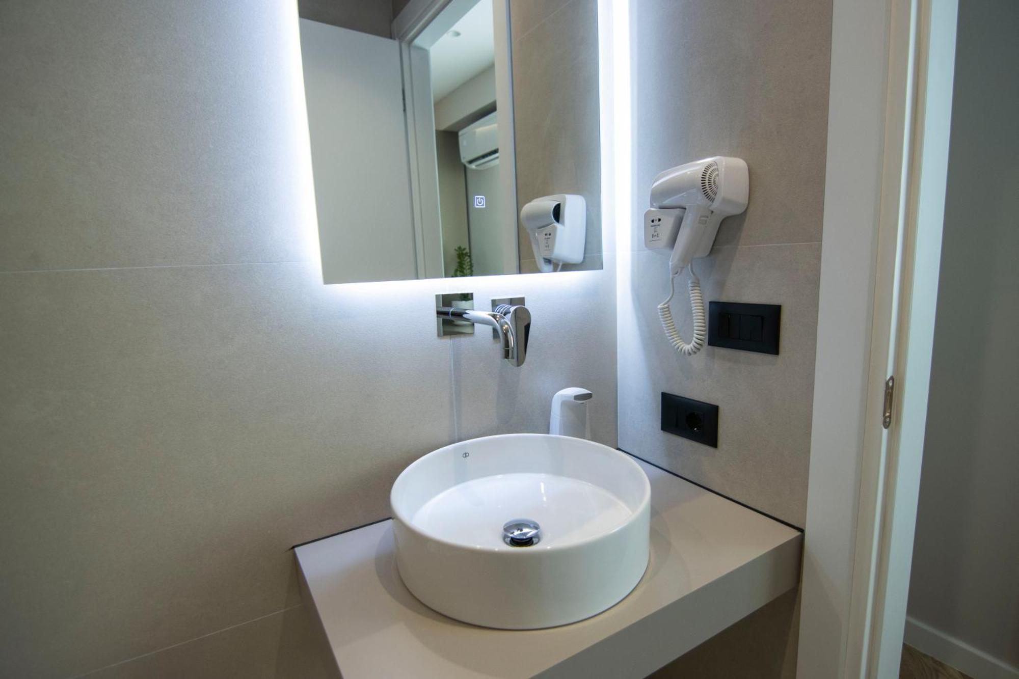Mina Luxury Rooms Tirana Zewnętrze zdjęcie
