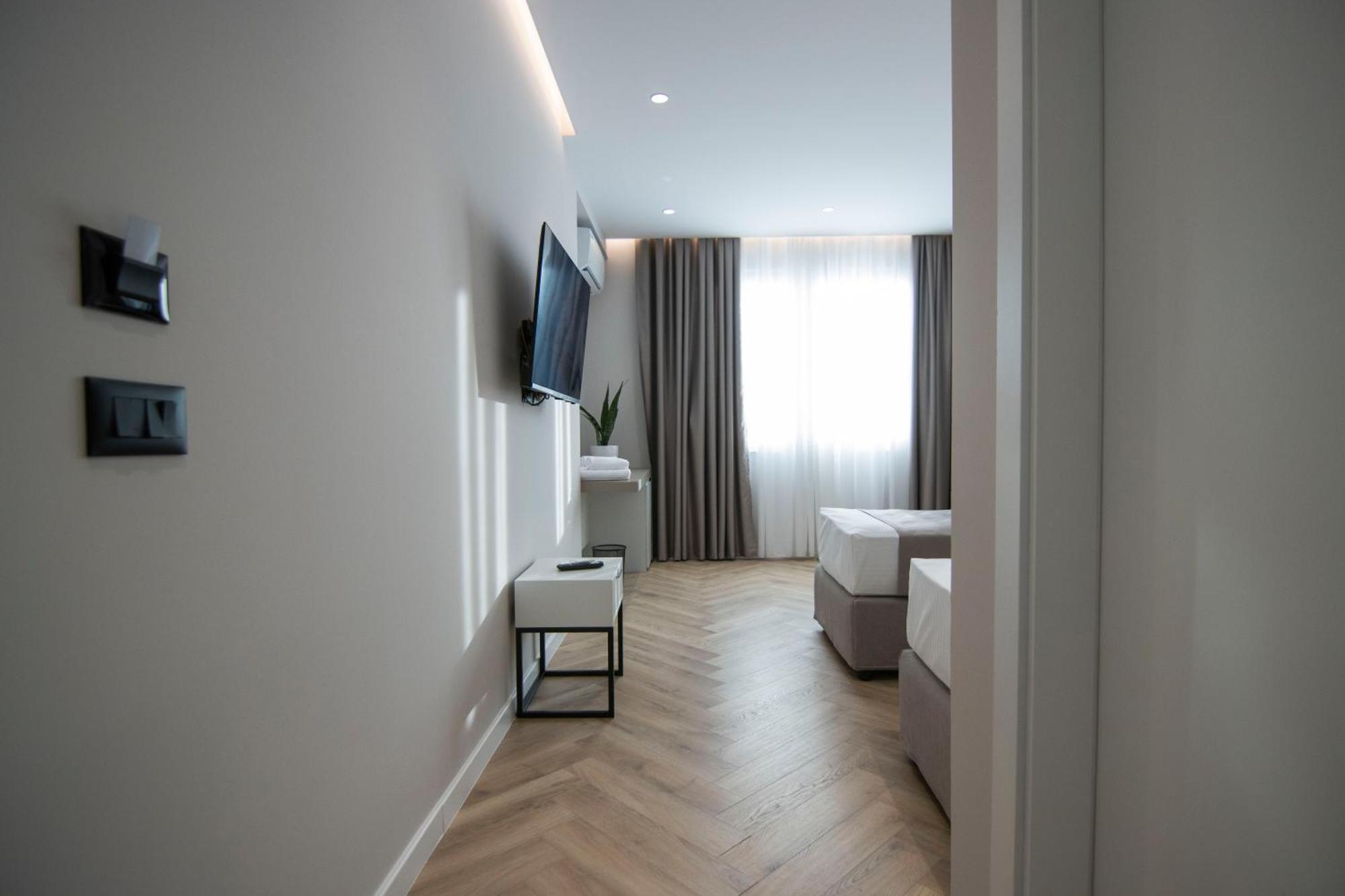 Mina Luxury Rooms Tirana Zewnętrze zdjęcie